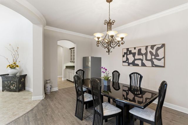 10788 N Golden Eagle Drive, Fresno, CA 93730