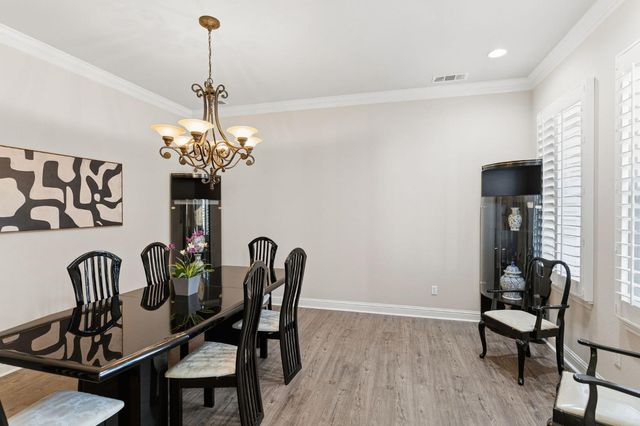 10788 N Golden Eagle Drive, Fresno, CA 93730