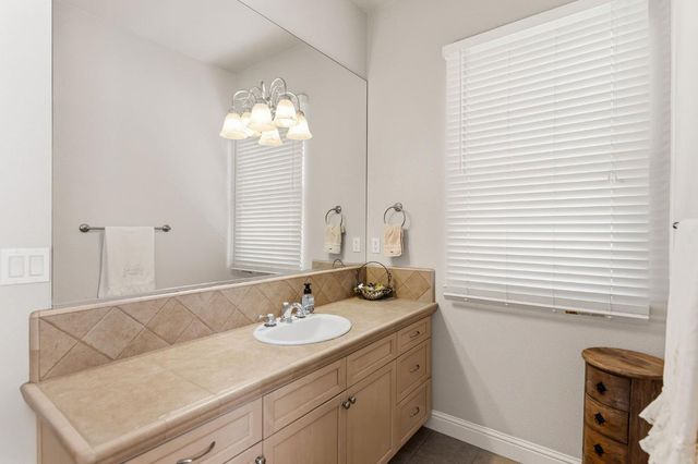 10788 N Golden Eagle Drive, Fresno, CA 93730