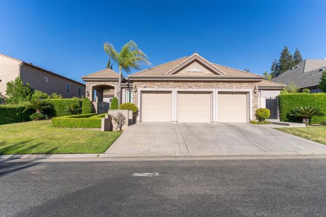 10788 N Golden Eagle Drive, Fresno, CA 93730