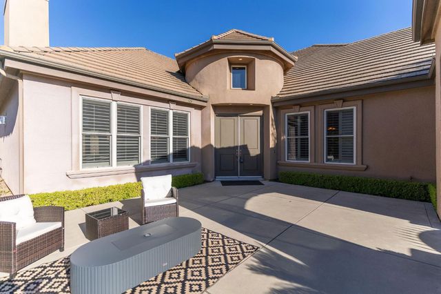 10788 N Golden Eagle Drive, Fresno, CA 93730