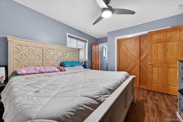 433 Walnut Drive, East China Township, MI 48054
