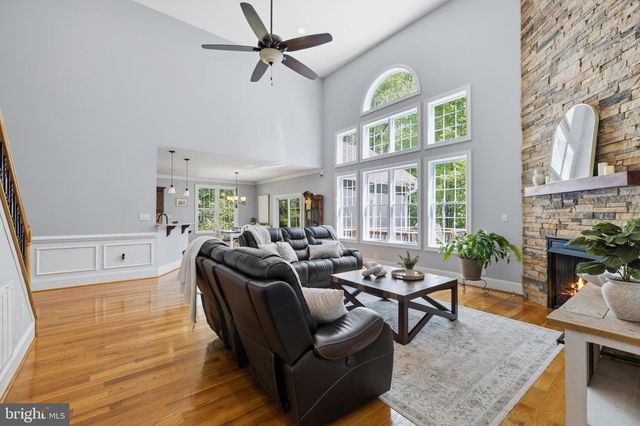 8825 FIRST BRANCH LN, Chesterfield, VA 23838