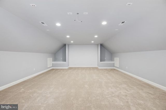 8825 FIRST BRANCH LN, Chesterfield, VA 23838