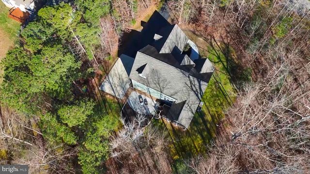 8825 FIRST BRANCH LN, Chesterfield, VA 23838