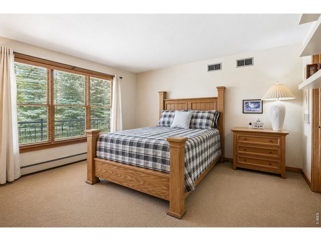 815 16th St, Boulder, CO 80302