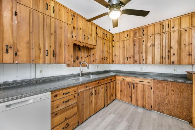 3609 S Travis Street, Amarillo, TX 79110