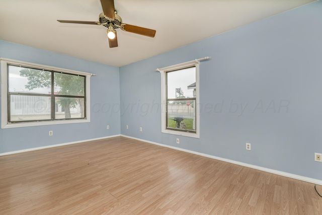 3609 S Travis Street, Amarillo, TX 79110