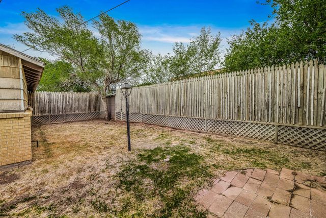3609 S Travis Street, Amarillo, TX 79110