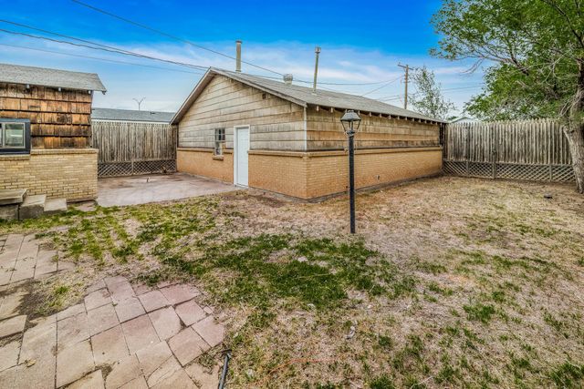 3609 S Travis Street, Amarillo, TX 79110
