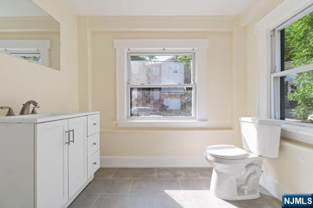 306-308 Smith Street, Newark, NJ 07106