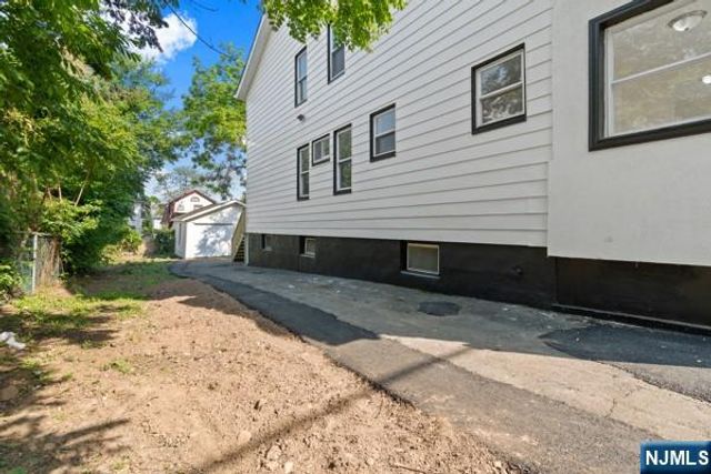 306-308 Smith Street, Newark, NJ 07106