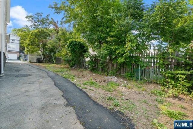 306-308 Smith Street, Newark, NJ 07106