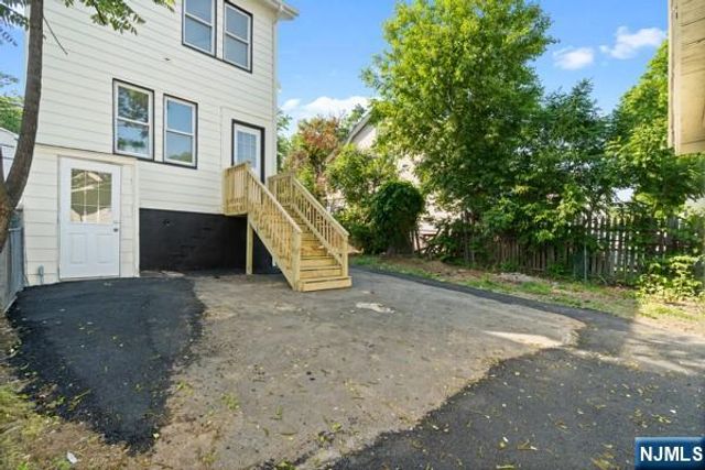 306-308 Smith Street, Newark, NJ 07106