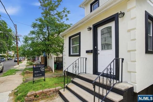 306-308 Smith Street, Newark, NJ 07106