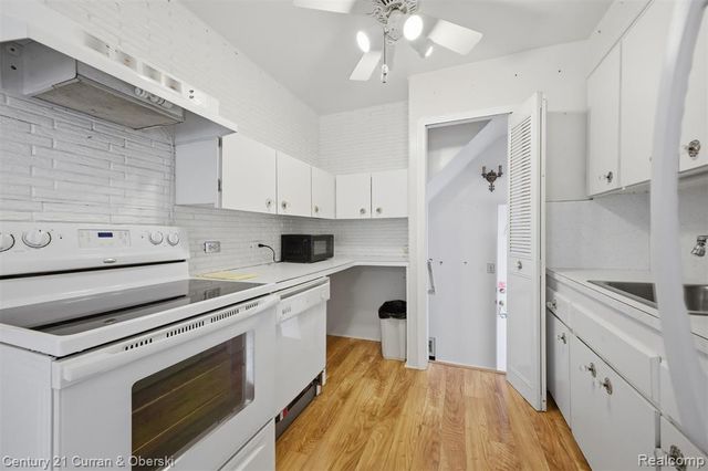 17136 Harman Street, Melvindale, MI 48122