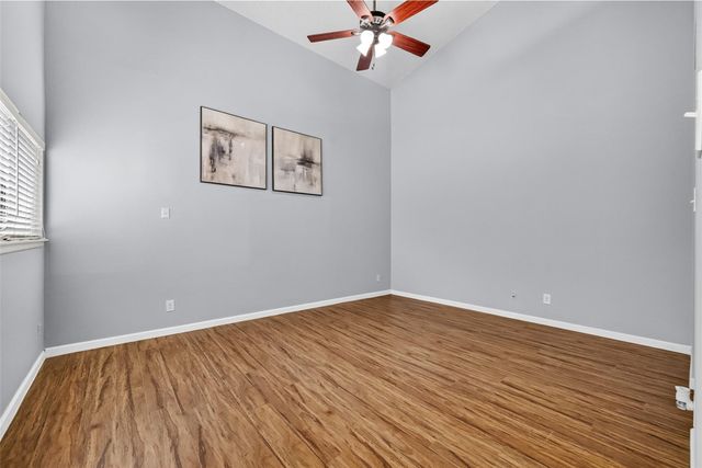 880 Tully Road 44, Houston, TX 77079