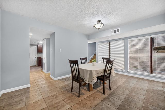 880 Tully Road 44, Houston, TX 77079