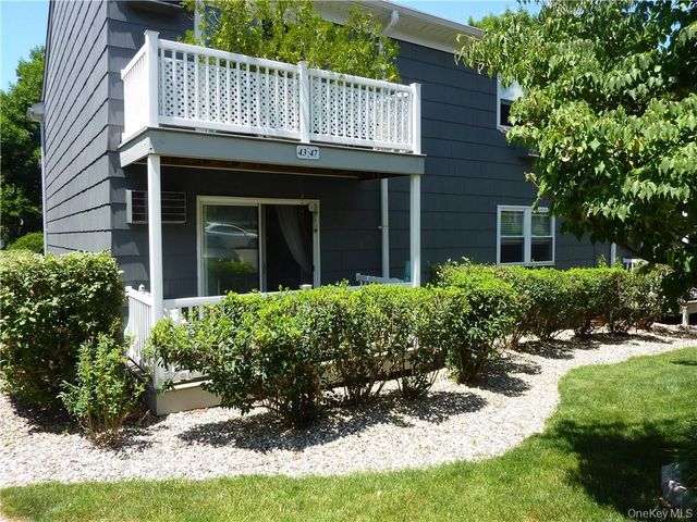 43 Doxbury Lane 43, Suffern, NY 10901