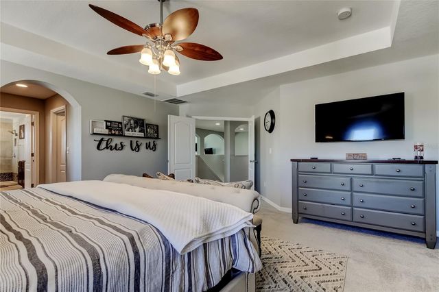 5647 FISHER GLEN LOOP, Wesley Chapel, FL 33545