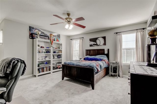 5647 FISHER GLEN LOOP, Wesley Chapel, FL 33545