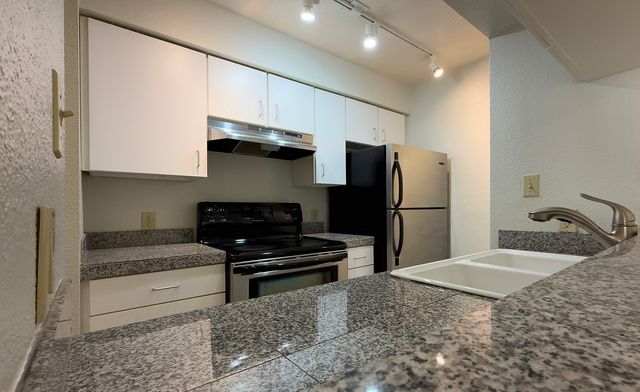 941 Calle Mejia 1612, Santa Fe, NM 87501