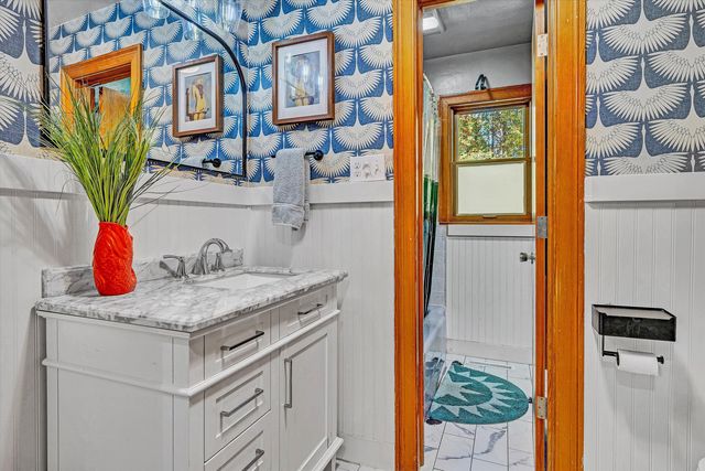 2673 Parkview DR, Vinton, VA 24179