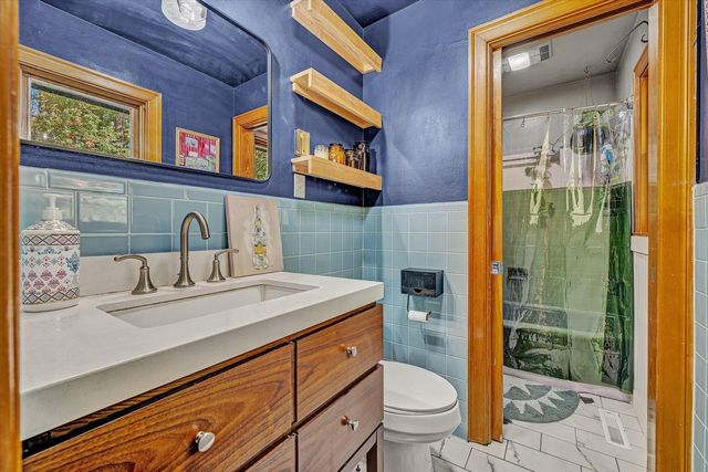 2673 Parkview DR, Vinton, VA 24179