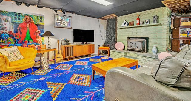 2673 Parkview DR, Vinton, VA 24179