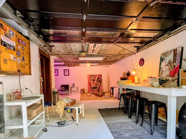 2673 Parkview DR, Vinton, VA 24179