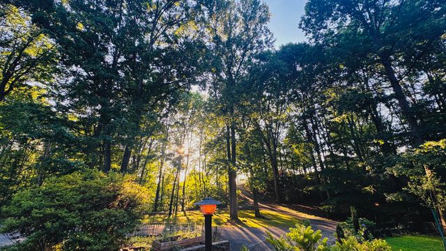 2673 Parkview DR, Vinton, VA 24179