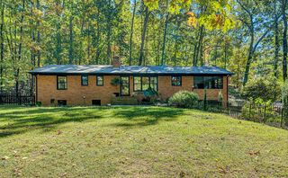 2673 Parkview DR, Vinton, VA 24179