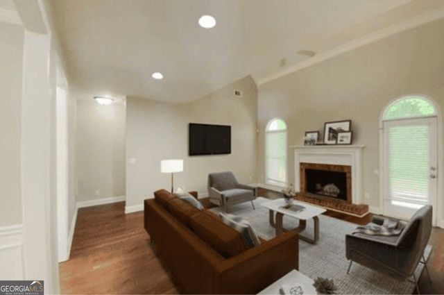 3229 Creek Trace E, Powder Springs, GA 30127