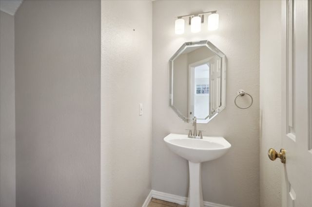 14625 Windsor Court, Addison, TX 75001