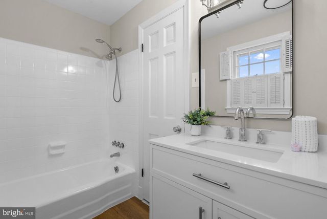 17609 STONERIDGE CT, Gaithersburg, MD 20878