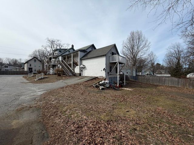 28 East Street, Claremont, NH 03743