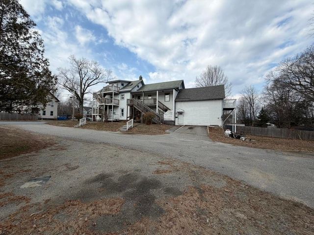 28 East Street, Claremont, NH 03743