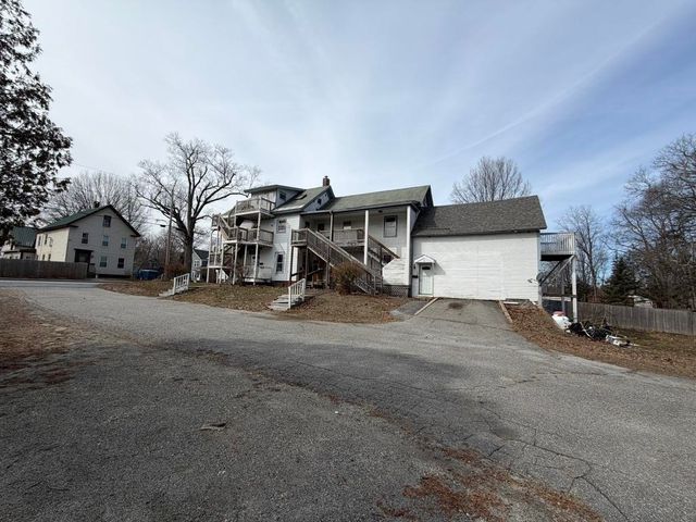 28 East Street, Claremont, NH 03743