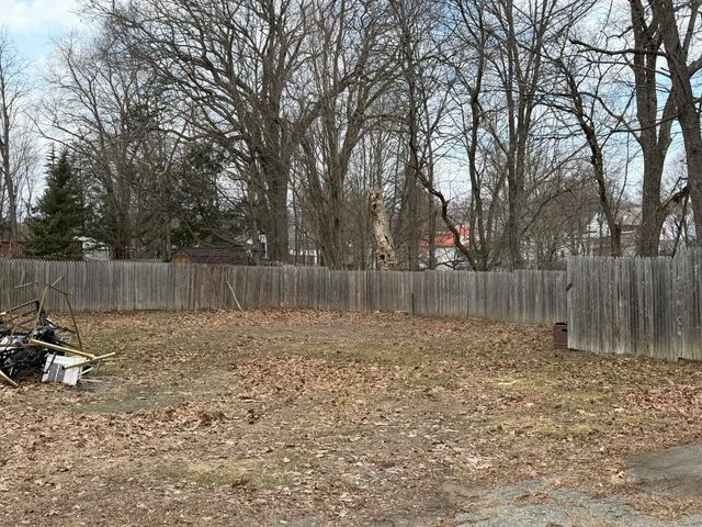 28 East Street, Claremont, NH 03743