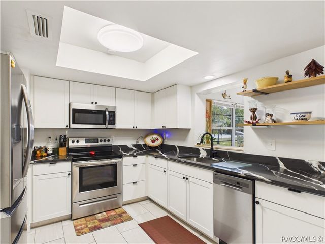 7085 S Sesame Street Terrace, Homosassa, FL 34446