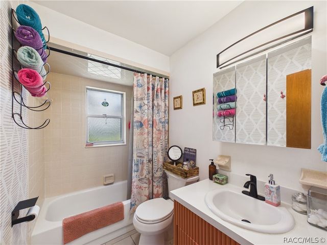 7085 S Sesame Street Terrace, Homosassa, FL 34446