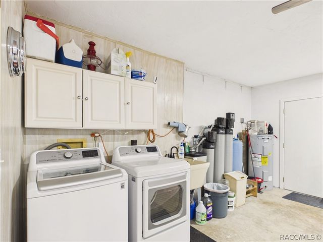 7085 S Sesame Street Terrace, Homosassa, FL 34446