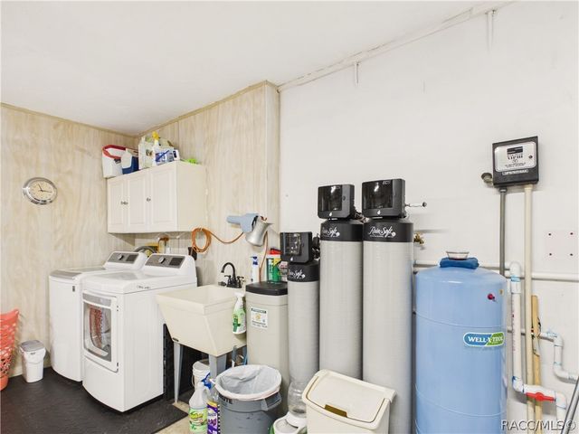 7085 S Sesame Street Terrace, Homosassa, FL 34446