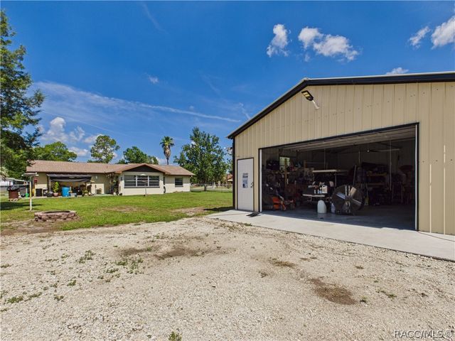 7085 S Sesame Street Terrace, Homosassa, FL 34446