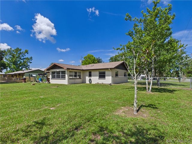 7085 S Sesame Street Terrace, Homosassa, FL 34446