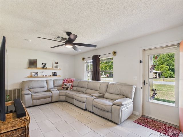 7085 S Sesame Street Terrace, Homosassa, FL 34446