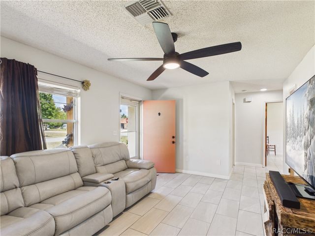 7085 S Sesame Street Terrace, Homosassa, FL 34446