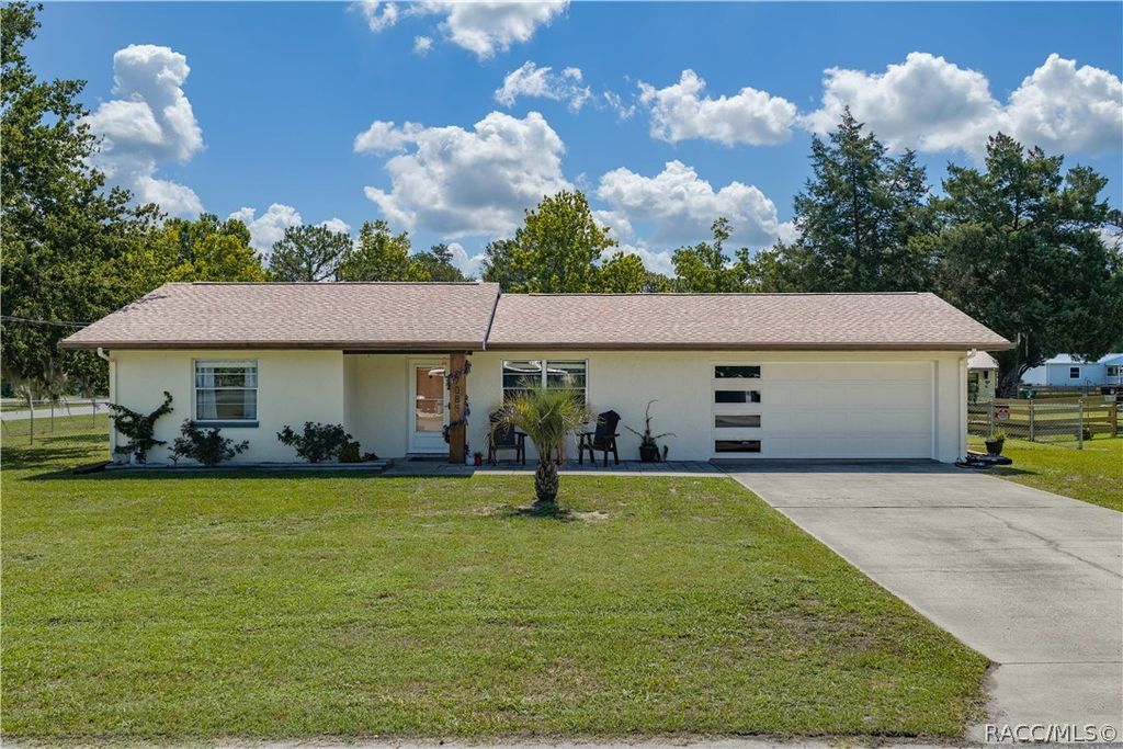 7085 S Sesame Street Terrace, Homosassa, FL 34446