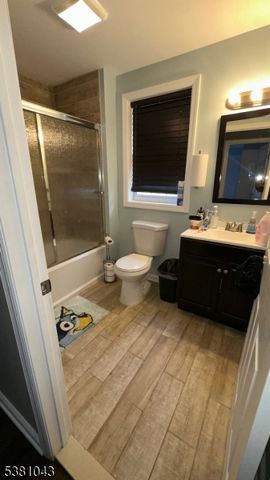 93 Howard St, Irvington Twp., NJ 07111