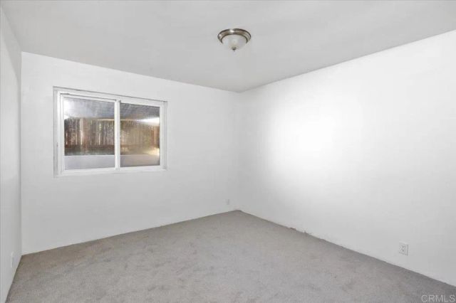 1971 Bernardo Avenue, Escondido, CA 92025